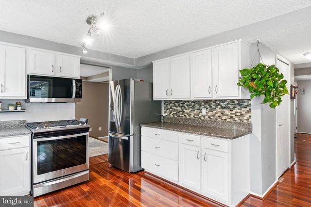 109 KALE AVE, Sterling, VA 20164