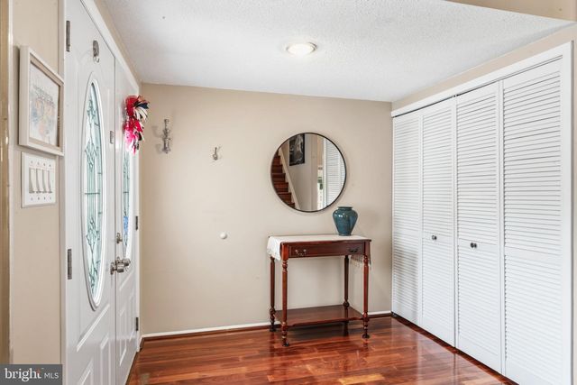 109 KALE AVE, Sterling, VA 20164