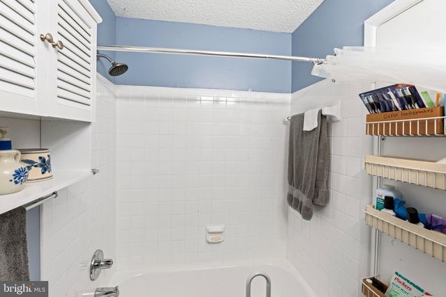 109 KALE AVE, Sterling, VA 20164