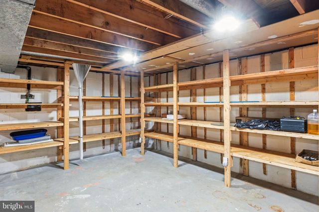 109 KALE AVE, Sterling, VA 20164