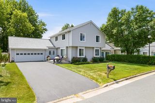 109 KALE AVE, Sterling, VA 20164