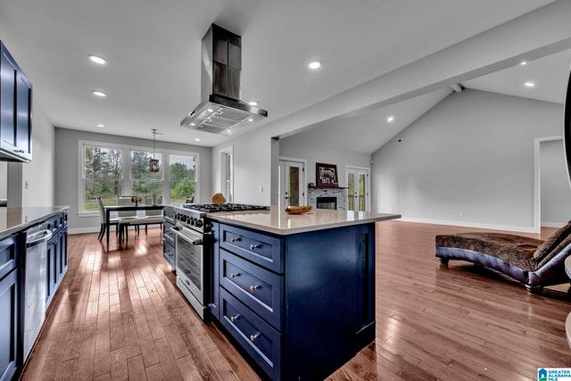 568 COUNTY ROAD 201, Montevallo, AL 35040