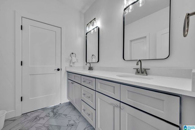 568 COUNTY ROAD 201, Montevallo, AL 35040