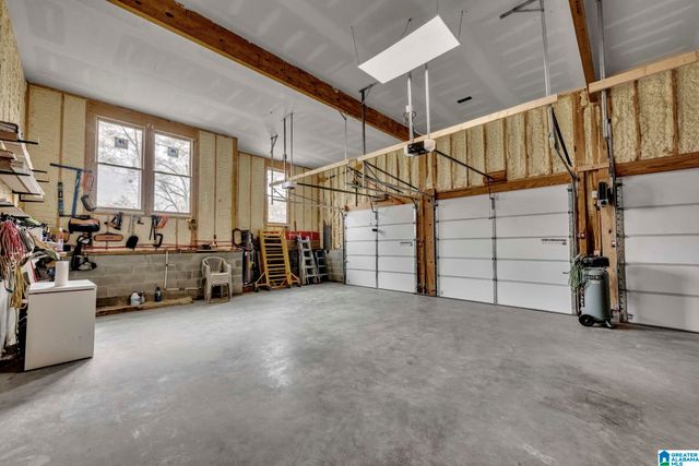 568 COUNTY ROAD 201, Montevallo, AL 35040