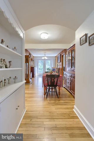2576 GRAYSTONE RD, East Petersburg, PA 17520