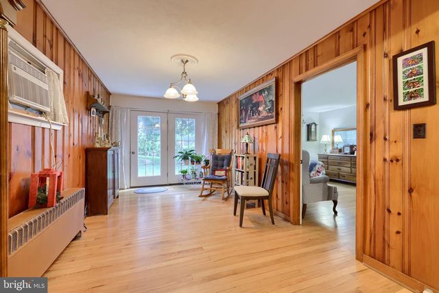 2576 GRAYSTONE RD, East Petersburg, PA 17520