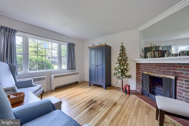 2576 GRAYSTONE RD, East Petersburg, PA 17520