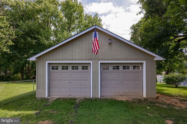 2576 GRAYSTONE RD, East Petersburg, PA 17520