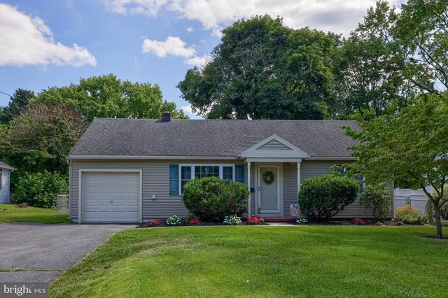 2576 GRAYSTONE RD, East Petersburg, PA 17520