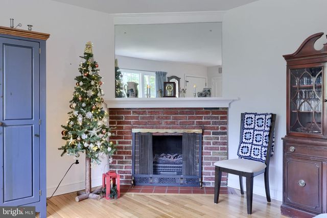 2576 GRAYSTONE RD, East Petersburg, PA 17520