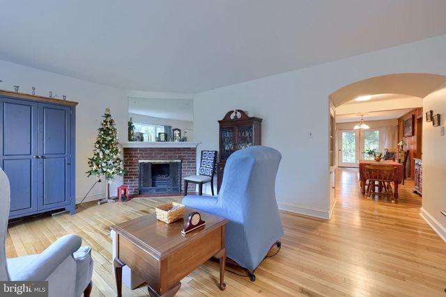 2576 GRAYSTONE RD, East Petersburg, PA 17520