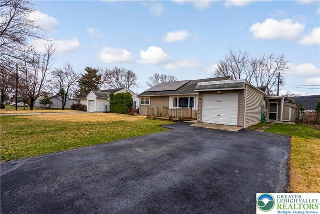 2912 Diamond Avenue, Allentown City, PA 18103