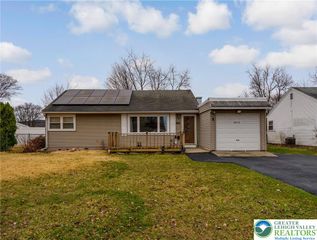 2912 Diamond Avenue, Allentown City, PA 18103