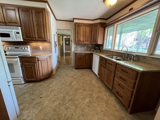 1120 3RD STREET, Port Edwards, WI 54469