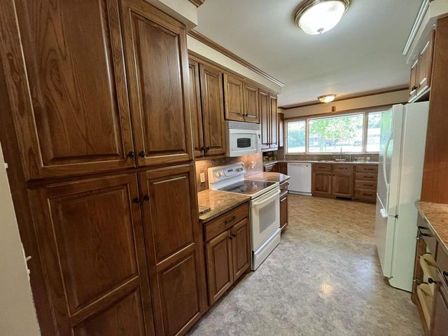 1120 3RD STREET, Port Edwards, WI 54469