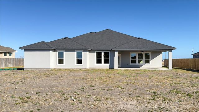 1517 Scorpio Dr, Corpus Christi, TX 78415