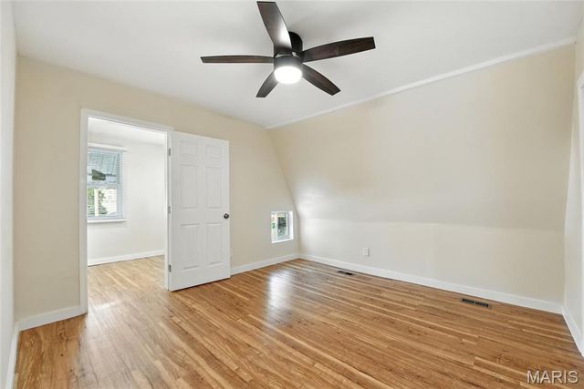 5325 Gilson, St Louis, MO 63116