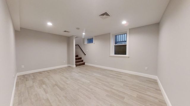 31 Grafton Street 1, Arlington, MA 02474