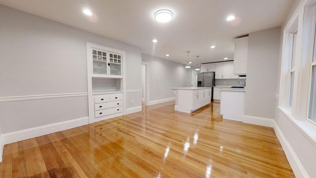 31 Grafton Street 1, Arlington, MA 02474