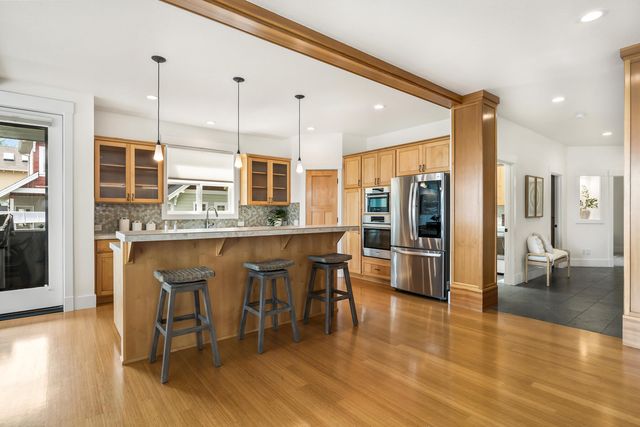 3160 NW Colonial Drive, Bend, OR 97703
