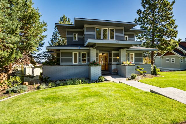 3160 NW Colonial Drive, Bend, OR 97703