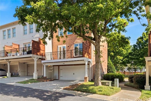 1850 Preserve Way, Atlanta, GA 30341