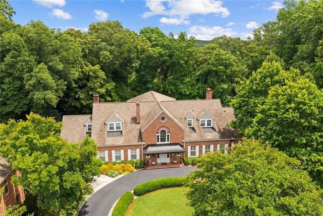 1850 Preserve Way, Atlanta, GA 30341