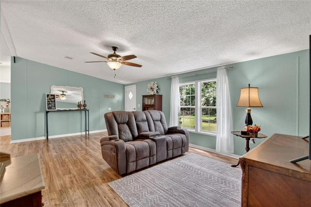 1412 UNION PACIFIC DRIVE, Plant City, FL 33566
