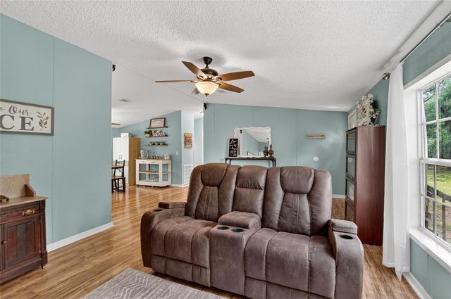 1412 UNION PACIFIC DRIVE, Plant City, FL 33566