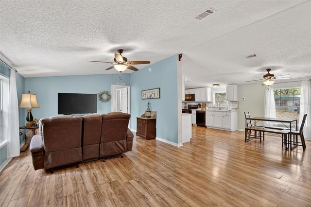 1412 UNION PACIFIC DRIVE, Plant City, FL 33566