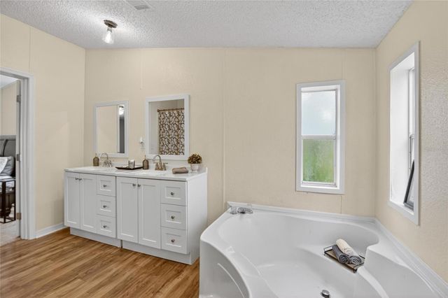 1412 UNION PACIFIC DRIVE, Plant City, FL 33566