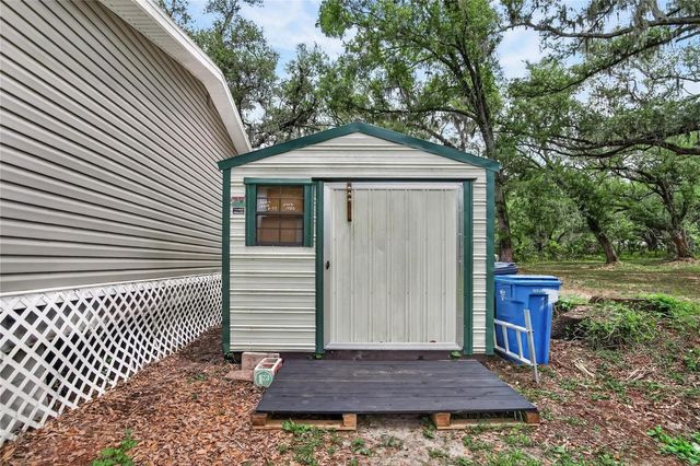 1412 UNION PACIFIC DRIVE, Plant City, FL 33566