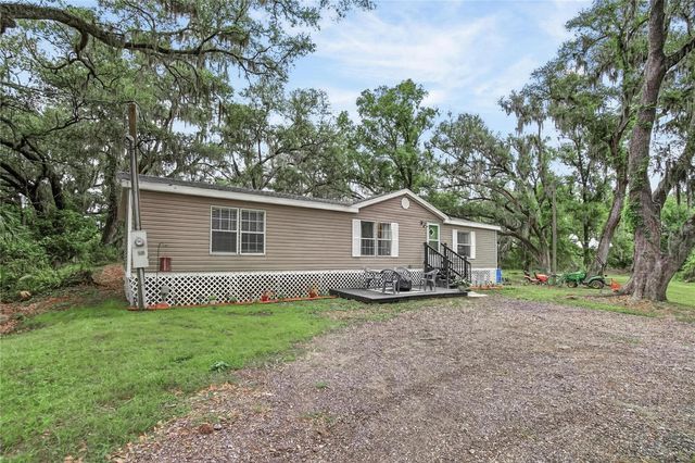 1412 UNION PACIFIC DRIVE, Plant City, FL 33566