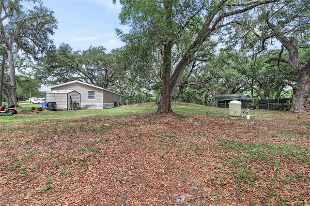 1412 UNION PACIFIC DRIVE, Plant City, FL 33566