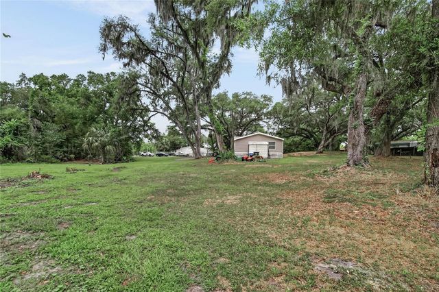 1412 UNION PACIFIC DRIVE, Plant City, FL 33566