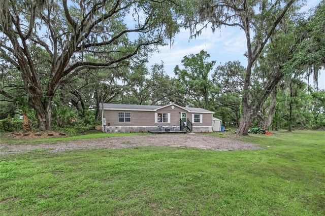 1412 UNION PACIFIC DRIVE, Plant City, FL 33566