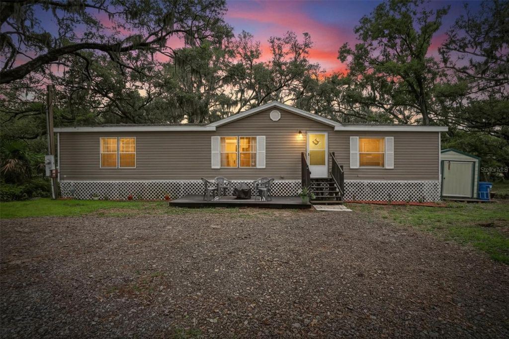 1412 UNION PACIFIC DRIVE, Plant City, FL 33566