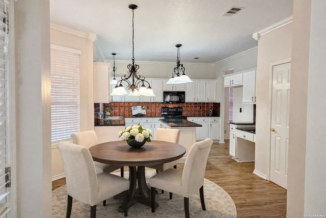 15314 Rompel Oak, San Antonio, TX 78232