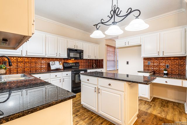 15314 Rompel Oak, San Antonio, TX 78232