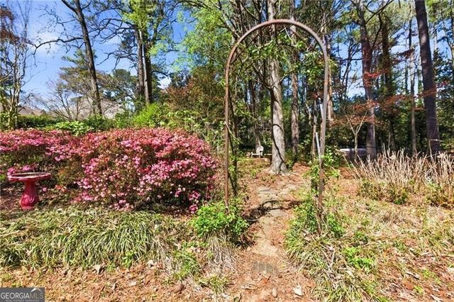 2864 Briarlake Road NE, Atlanta, GA 30345