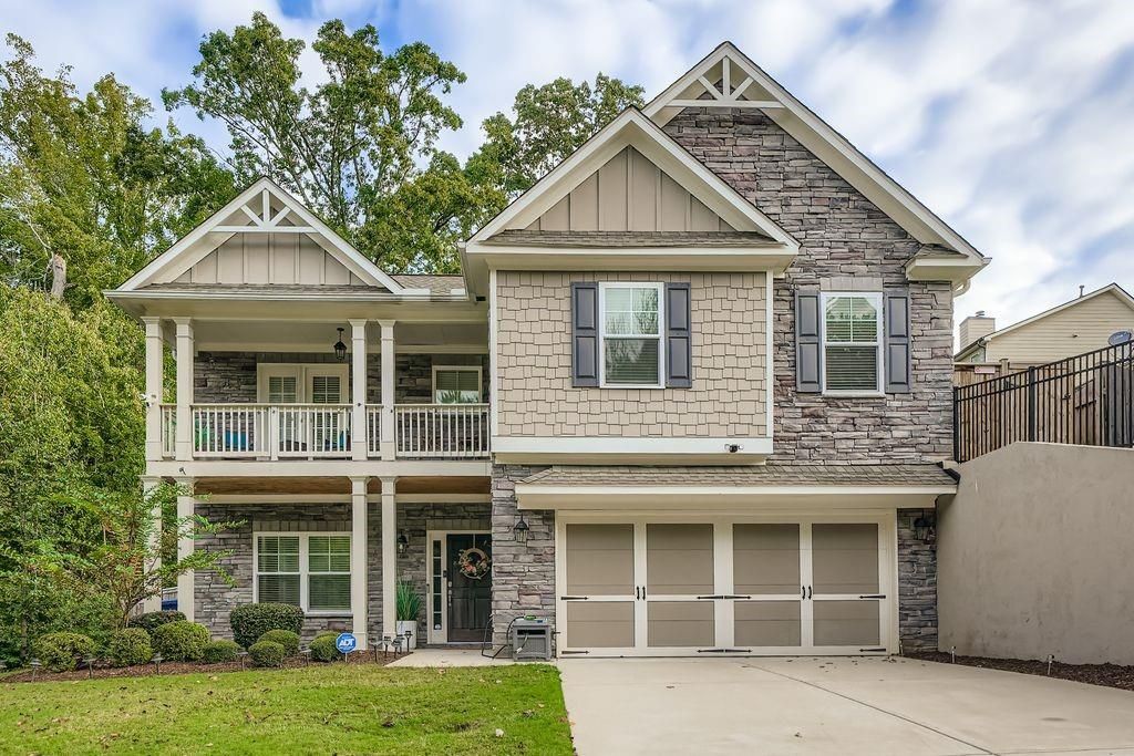 2070 Woodmont Drive, Douglasville, GA 30135