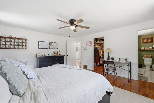 1907 W TONI RAE Dr, Spokane, WA 99218