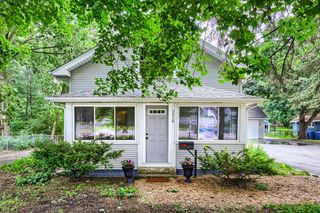3019 W Old Shakopee Road W, Bloomington, MN 55431