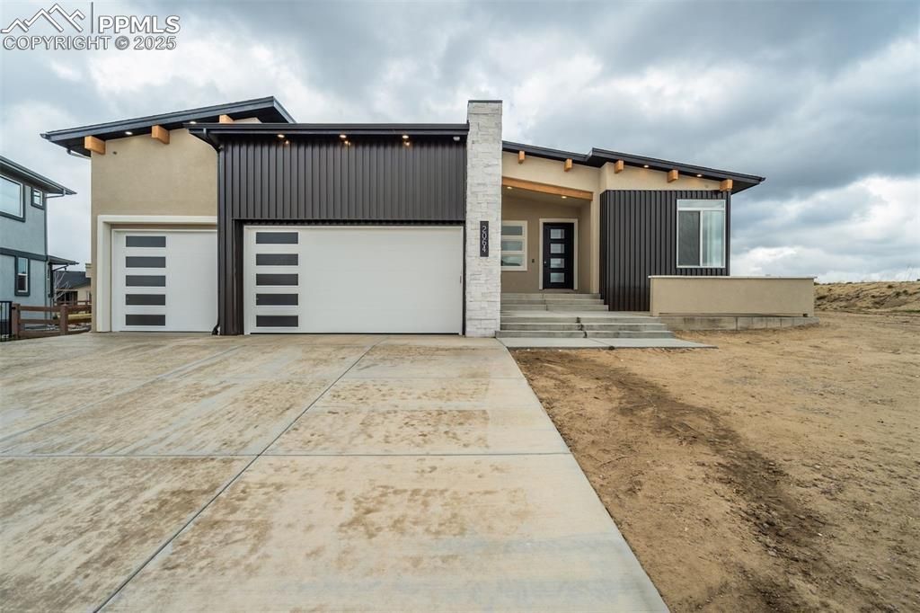 2064 Walnut Creek Court, Colorado Springs, CO 80921