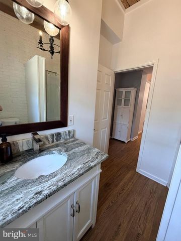 4406 BAKER ST, Philadelphia, PA 19127
