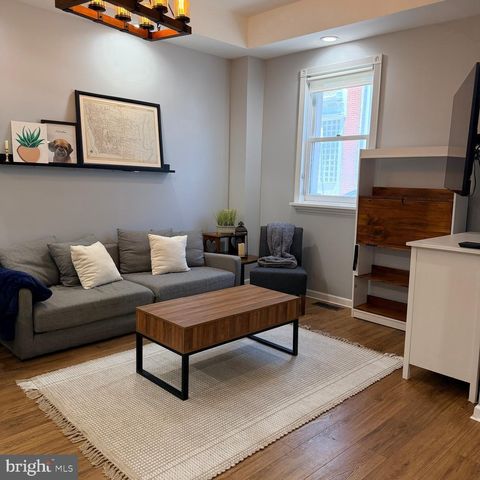 4406 BAKER ST, Philadelphia, PA 19127