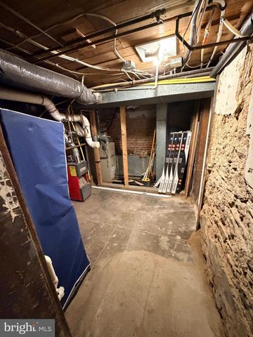 4406 BAKER ST, Philadelphia, PA 19127