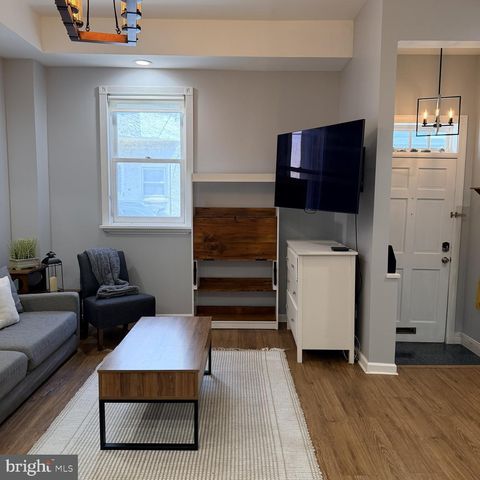 4406 BAKER ST, Philadelphia, PA 19127