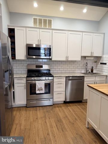 4406 BAKER ST, Philadelphia, PA 19127