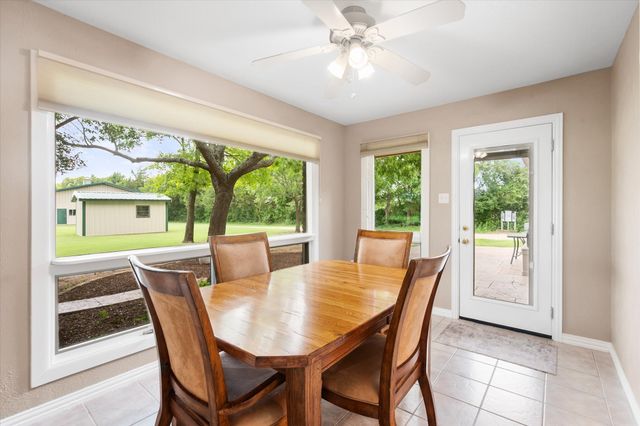 1328 Bear Creek Road, Cedar Hill, TX 75104